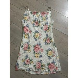 Forever 21 Floral Dress size M